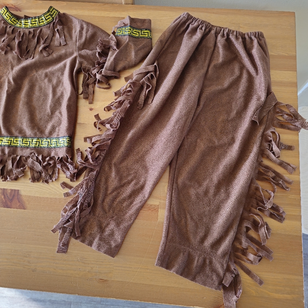 Karnival Costumes - Native American Brave Boy's Costume - S Brown - Picture 7 of 9